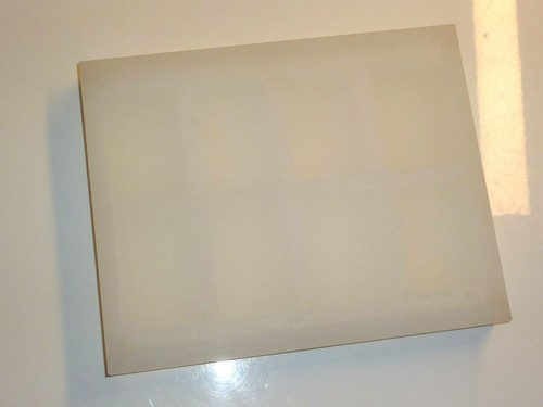 ZIPPO ACRYL STAND STÄNDER/BOX FOR ZIPPO LIGHTER - AUSTELLUNGSSTÄNDER - FEUERZEUG - Picture 2 of 10