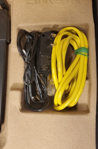 Linksys EA6100 AC1200 Dual-Band smart WiFi Router in Box - Picture 7 of 10