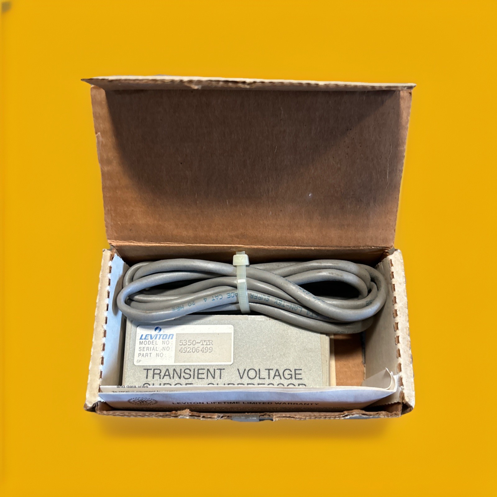 🔥(AN) ***QTY 1*** Leviton 5350-TTR Token Ring Surge Suppr