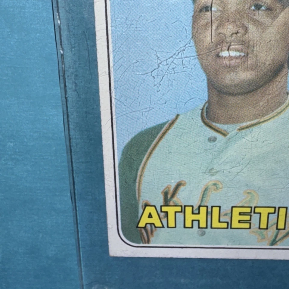 1969 Topps - Reggie Jackson #260 (RC) Alto grado. Sin pliegues con estuche rígido. Foto 4 de 4