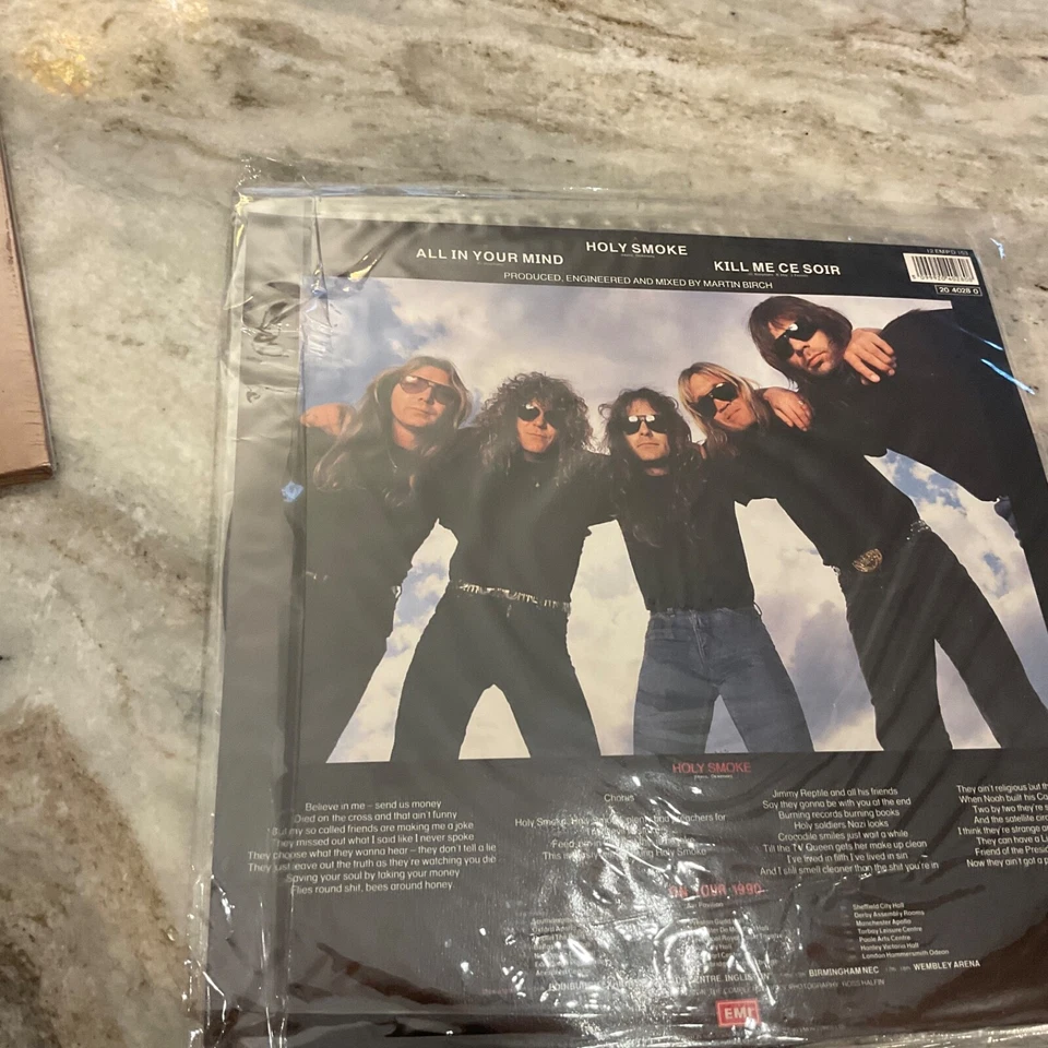 IRON MAIDEN 12" HOLY SMOKE- 1990 ORIGINAL UK PICTURE DISC  12EMPD 153 MINT - Image 2 of 2