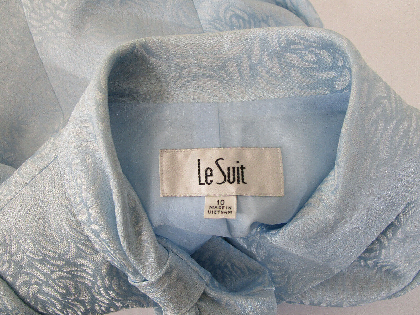 Le Suit Light Blue Jacquard Floral Double Breaste… - image 8