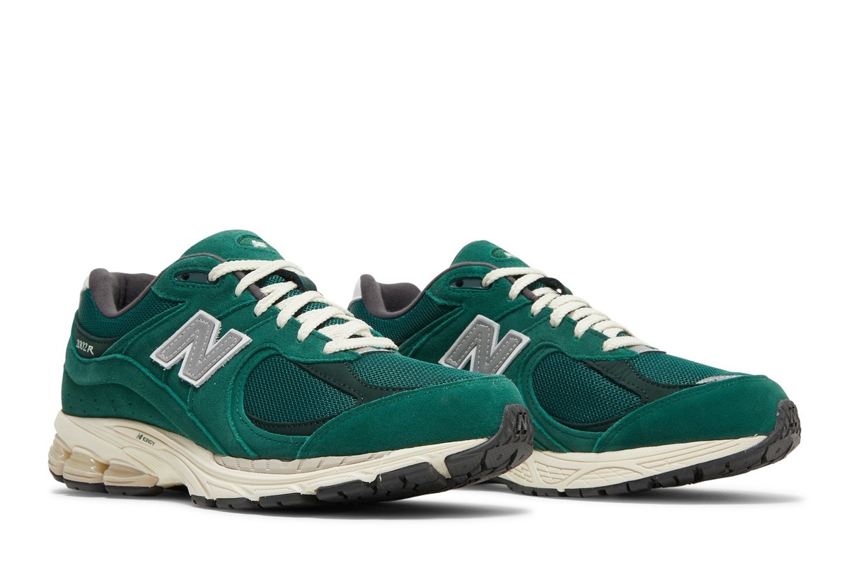 New Balance 2002R Suede Pack Forest Green M2002RHB