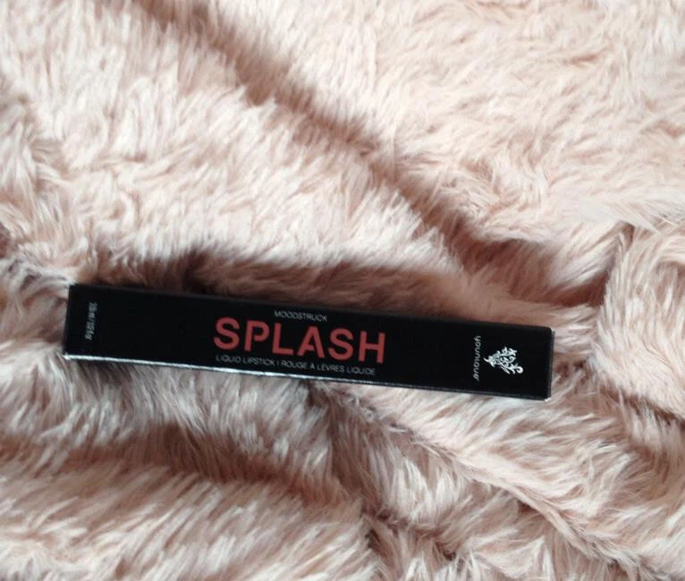 Lot De Deux Produits Younique : Splash Dirty Chai (liquide, Teinte Brune, Effet Mat) – Édition économie