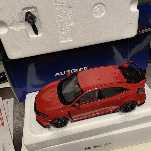 AUTOart 1/18 Honda Civic Type R FK8 2017 Frame Red Japan