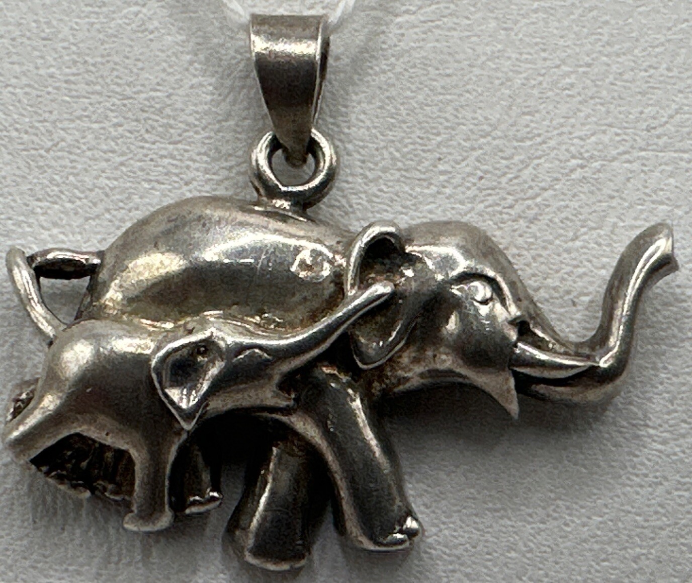 Sterling Silver 2 Solid Elephants Pendant (4.62gr) - image 2