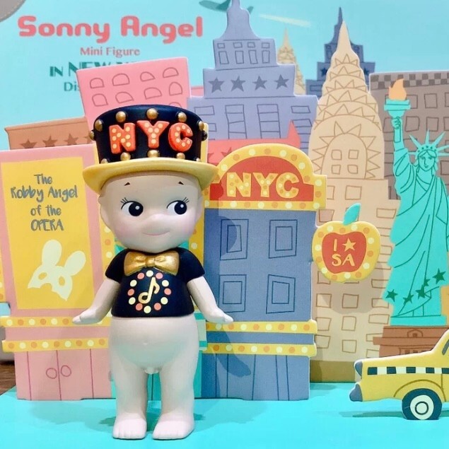 Authentic Sonny Angel in New York mini figure Broadway