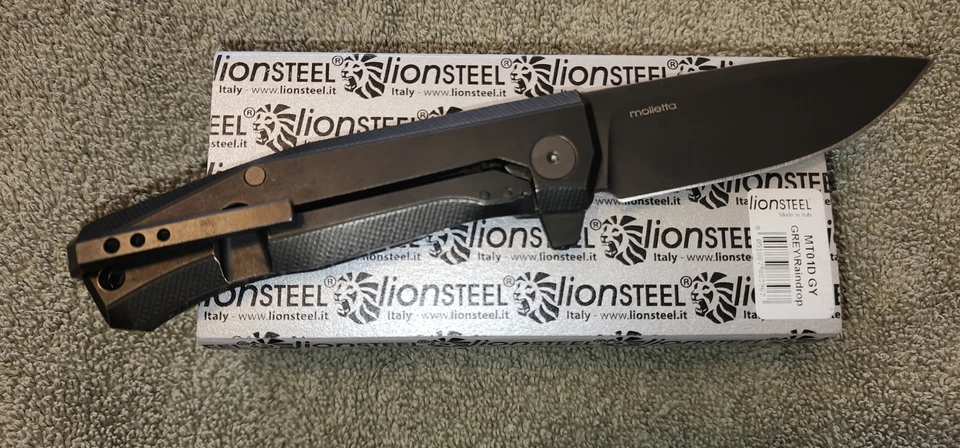 LionSteel Myto Magnacut Blade, Snakeskin Copper Fat Carbon, NEW! - Image 2 of 4