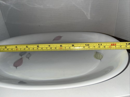 KPM Krister Porcelain Gravy Boat & 13X9 Serving platter - Picture 4 of 4