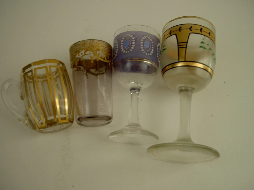 Lot de 4 -  Verres à liqueur émaillés anciens liseré or - Photo 3/3