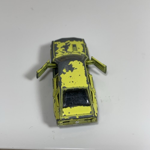 PlayArt Citroen 2200 CX yellow. Vintage. Hong Kong. DieCast. approx 1/64 - Picture 5 of 9