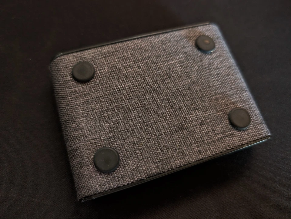 Беспроводное быстрое зарядное устройство iOttie тканевая прокладка зарядная станция Qi серая проверенная работа - Изображение 2 из 4