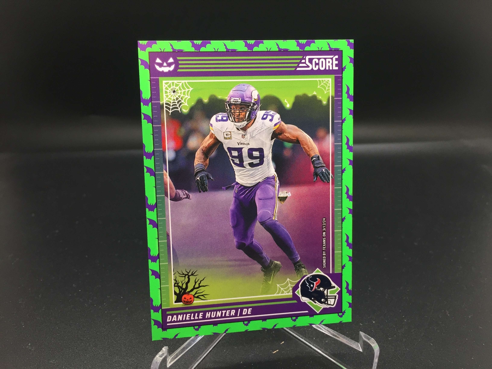 Danielle Hunter 2024 Score a Treat Green Bats #181 Texans