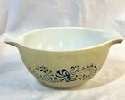 Vintage Pyrex Cinderella Nesting Bowl 1.5 Pint Blue Homestead #441