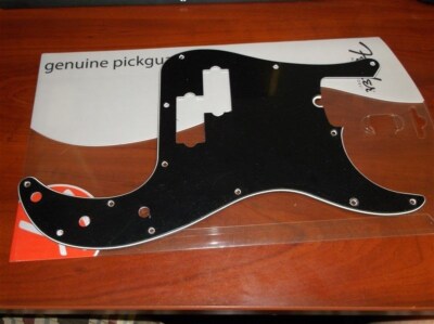 Fender 3-Ply Black 13-Hole Mount Precision Bass Pickguard