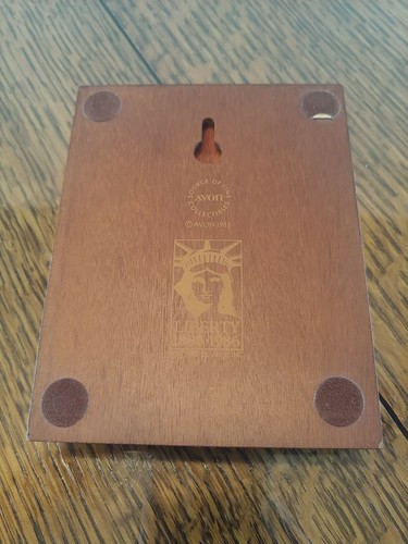 Liberty 1886-1986 Avon 1922 Statue of Liberty Brass Stamp Plaque FREE SHIPPING - Picture 2 of 10