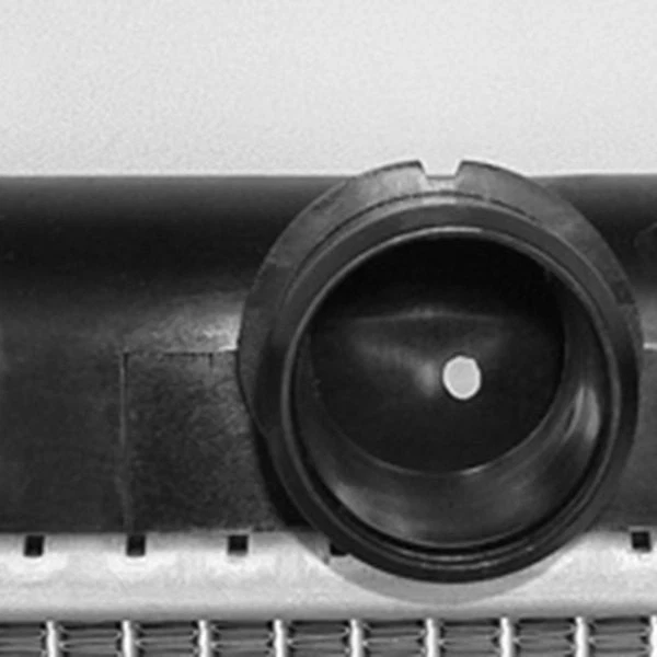 For Nissan Altima 2002-2006 TYC 2414 Engine Coolant Radiator Foto 3 de 4