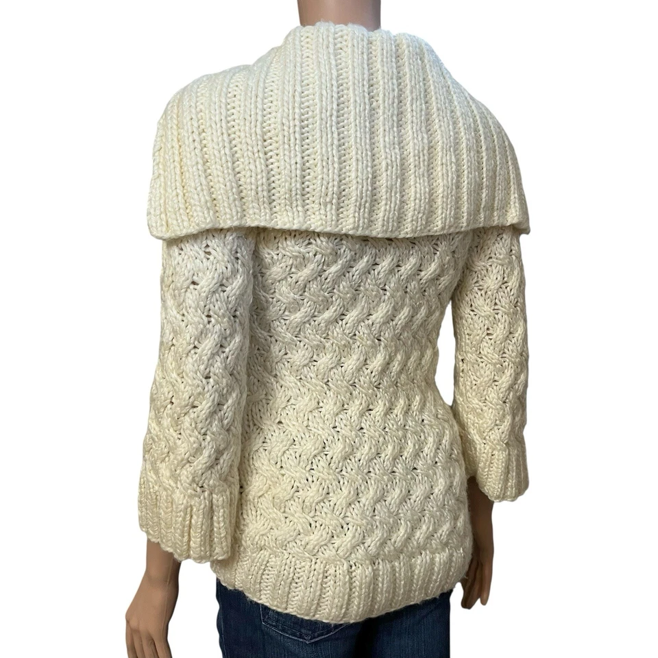 Y2K Bebe Chunky Fisherman Cardigan Sweater XS Cable Knit Button Down Fitted - Image 3 of 4