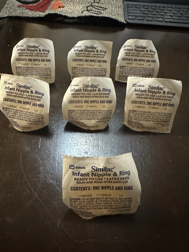 Juego de 9 pezones y anillos de flujo lento Similac diseñados para pezones de un solo orificio Foto 3 de 3