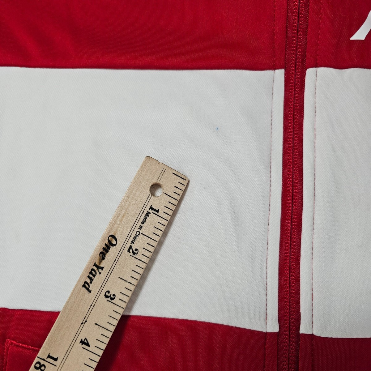 Nike Liverpool フルジップジャケット　XS Nike Liverpool フルジップジャケット XS Nike Men's Liverpool Soccer