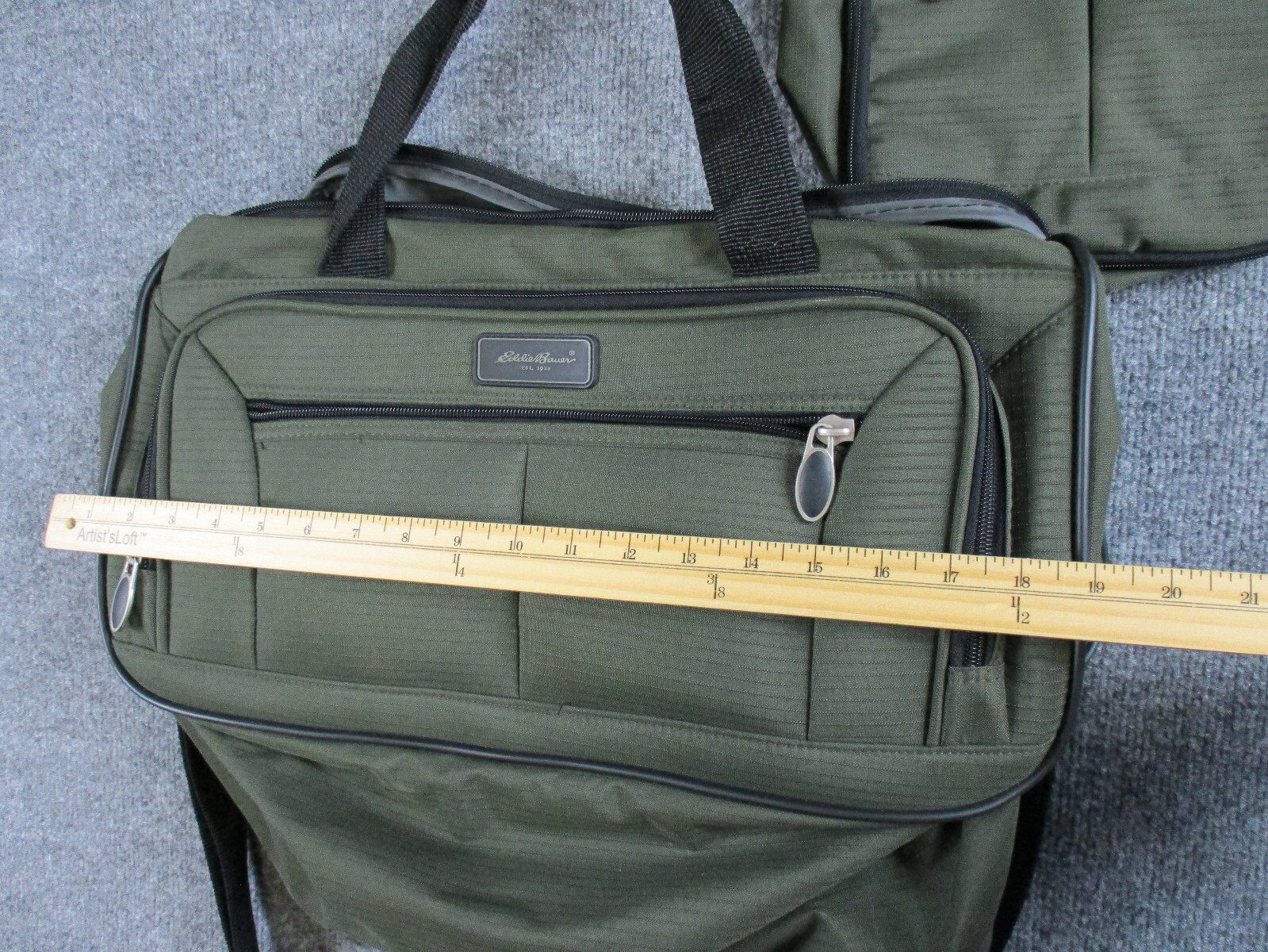 Eddie Bauer Duffle Bag Army Green Olive Travel Luggage Strap W