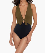 Amoressa Swimwear by Miraclesuit Size 8 Copernicus Halley 1-Piece Evoo Green