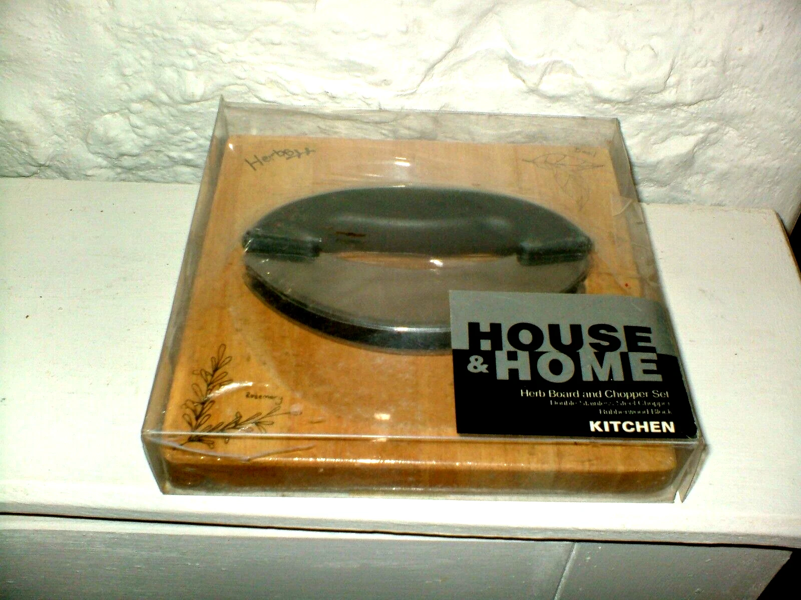 Boxed - House + Home Herb Board + Chopper Set -