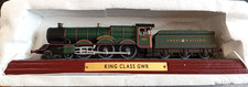 F&uuml;r Sammler Schlepptender Dampflokomotive "GWR King Class" H0 - Gr&ouml;&szlig;e Holzfu&szlig;