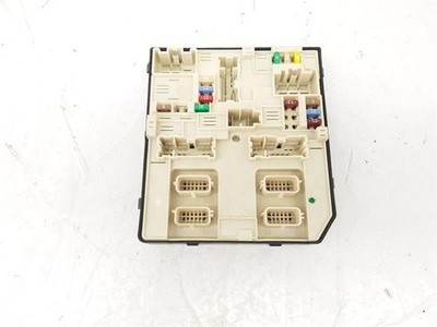 2008 ON MK2 X61 RENAULT KANGOO MAXI FUSE BOX 1.5 DIESEL K9K 284B63414R