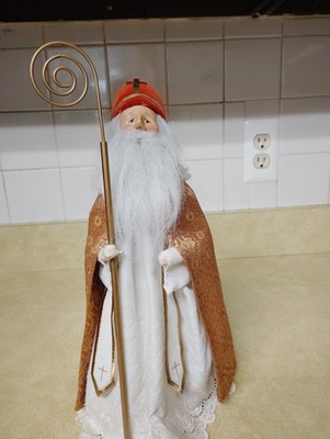 Byers Choice the Carolers ST. Nicholas .Marked on The bottom 2004. Great Shape.