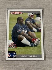 2004 Topps Total Vince Wilfork #372 Rookie NFL RC New England Patriots