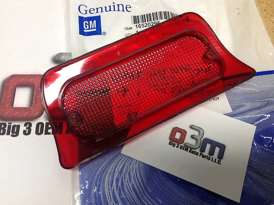 Lente de tercera luz de freno cabina regular y 4 puertas doble Chevrolet S-10 GMC Sonoma nuevo OEM Foto 2 de 2