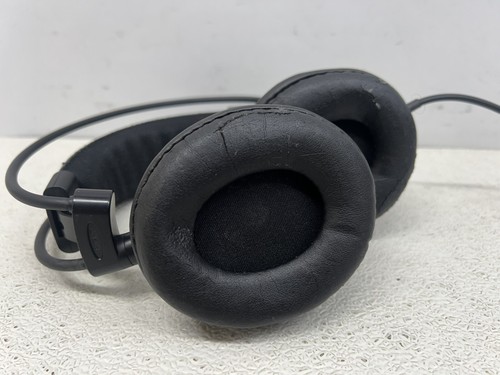 Audio-Technica - SonicPro ATH-AVC400 Wired Over-the-Ear Headphones - Black - - Picture 5 of 11