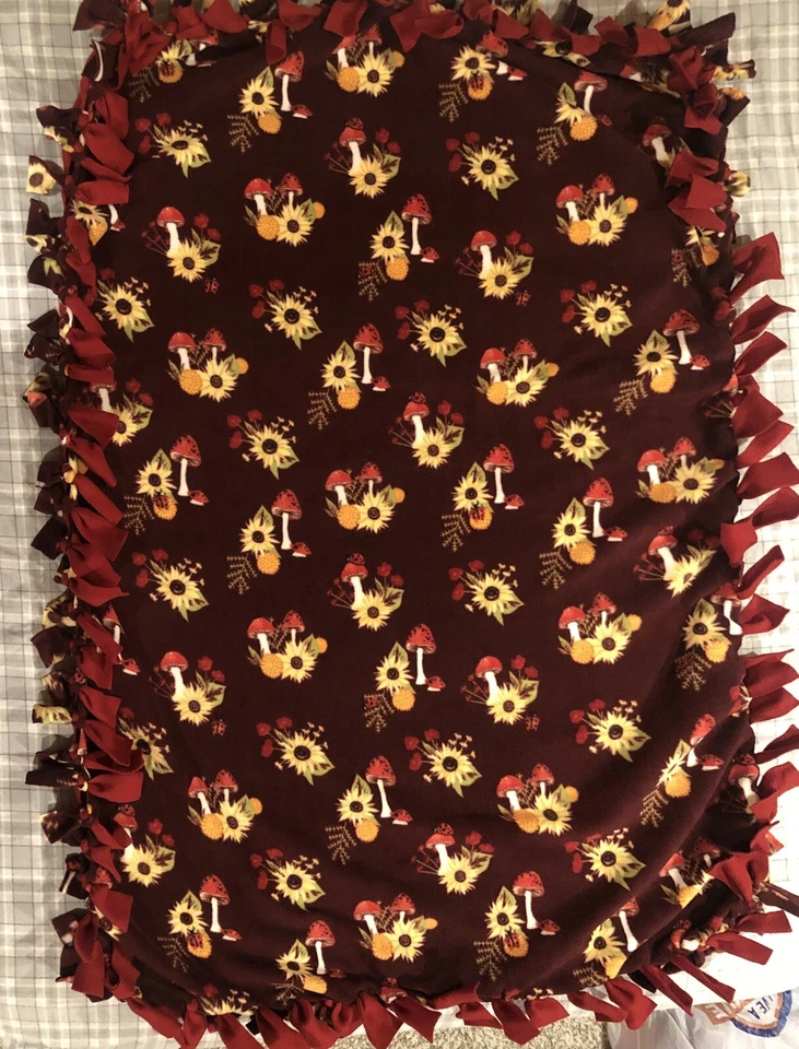 手工蘑菇/向日葵结毯 — 第 3/3 张图片