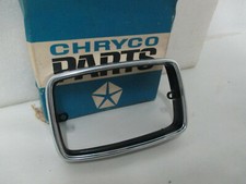 Mopar NOS 1970-72 Plymouth Valiant Right Hand Turn Signal Lamp Housing 3403410