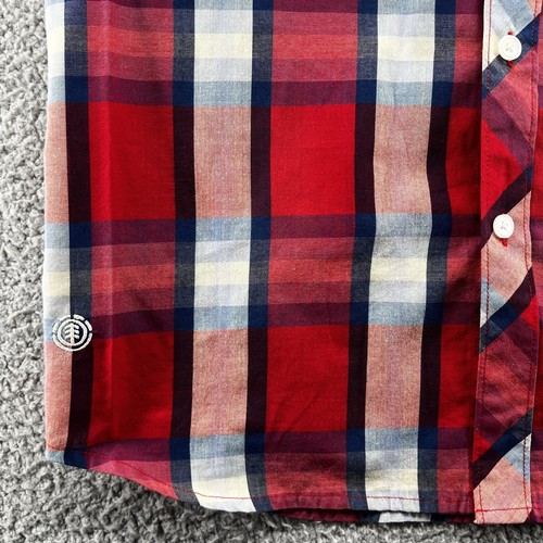 Element Skateboards Button Down Shirt Mens Medium Red Plaid Short Sleeve - Picture 2 of 10