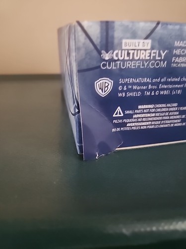 Supernatural Dean Winchester Collectible Vinyl Figure Join Hunt CultureFly 2018 - Bild 3 von 5