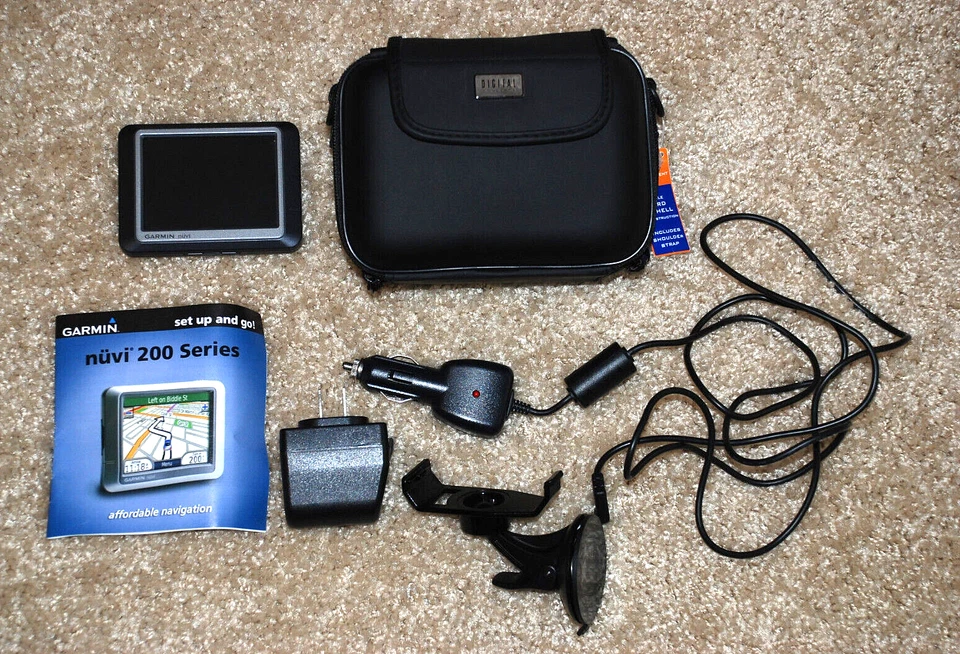 GARMIN NUVI 200 Series GPS Touch Screen Navigation System Accessories Bundle - Image 2 of 4