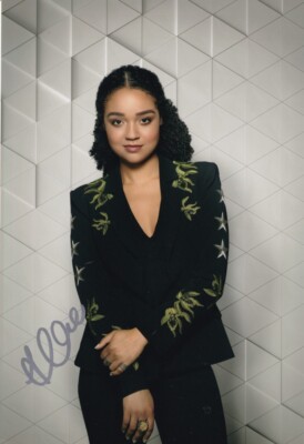 AISHA DEE signed Autogramm 20x30cm THE BOLD TYPE in Person autograph COA