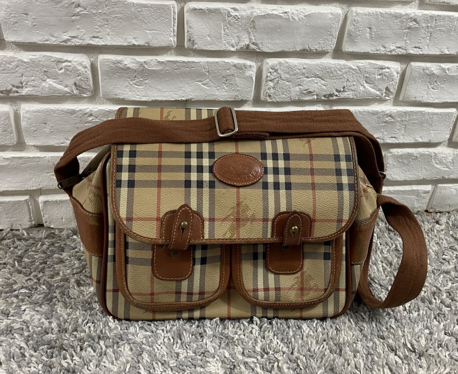 Vintage 90s Burberrys Burberry Nova Check Shoulder Bag Leather