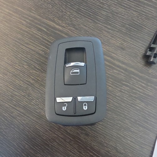 Maserati Ghibli 2017 Rear Switch Photo - $65