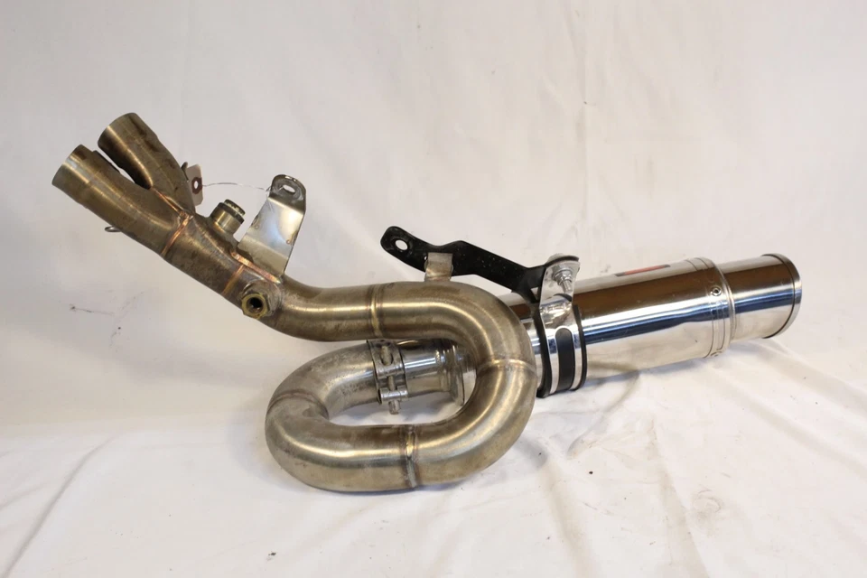 ESCAPE YAMAHA XSR900 23 24 25 BLACK WIDOW (LEER DESCRIPCIÓN) Foto 2 de 4