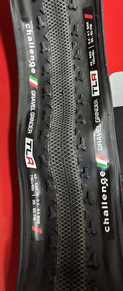 Challenge Gravel Grinder Reifen - Superleichte Tubeless-Nylonreifen Für Offroad-Abenteuer