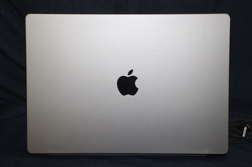 Apple MacBook Pro 16" (512GB SSD, M3 Pro, 18GB) Laptop - Space Black - MRW13LL/A - Zdjęcie 11 z 14