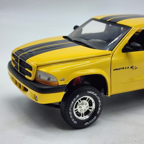 1:18 Ertl American Muscle 1999 Dodge Dakota 5.9 R/T Pickup gelb schwarz lose - Bild 7 von 16
