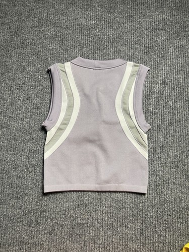 Free People FP Movement XS/S Free Kick Crop Henley Canotta Muscolare Lavanda NUOVO - Foto 8 di 11