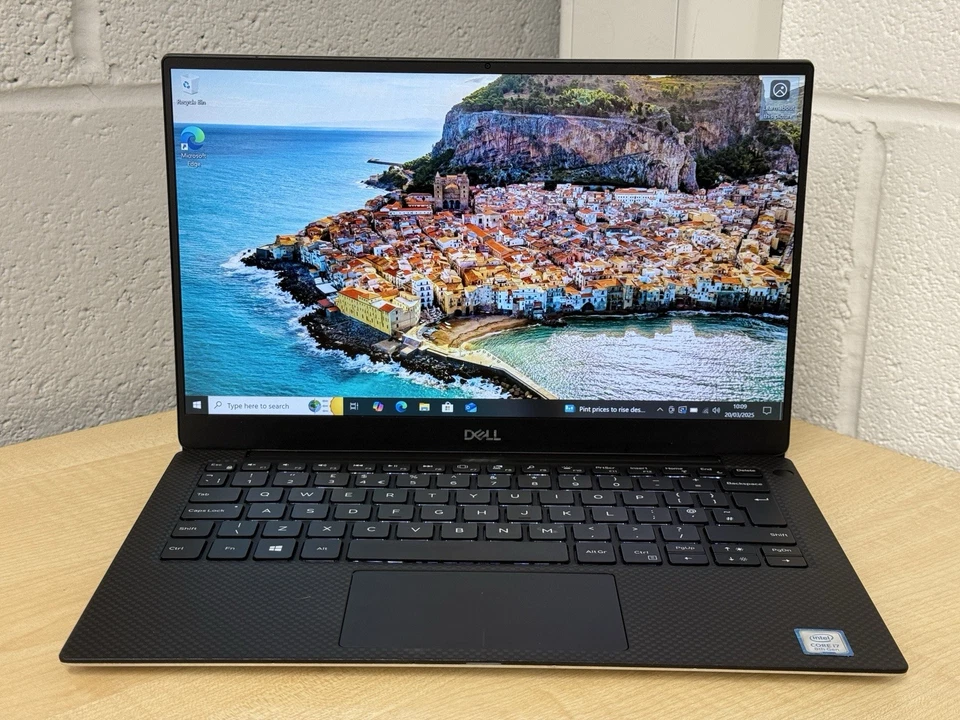 Dell XPS 13 9380 Laptop 13.3" Quad i7-8565U 8GB 256GB NVMe WIFI Windows 10 X5 - Image 2 of 4