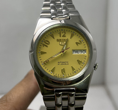 Vintage Seiko 7S26-01Z0 Automatic 21 Jewels Elegant Dial Day/Date Men's Watch