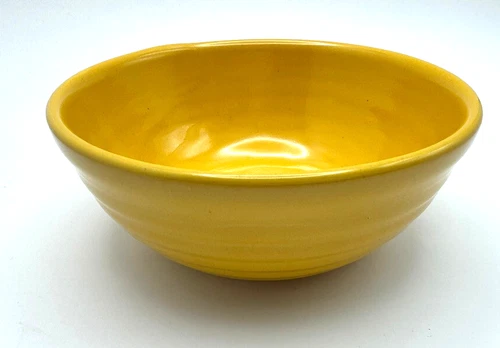 RARE - Vintage Bauer Pottery Yellow 5" Cereal Bowl Ring - EXCELLENT CONDITION