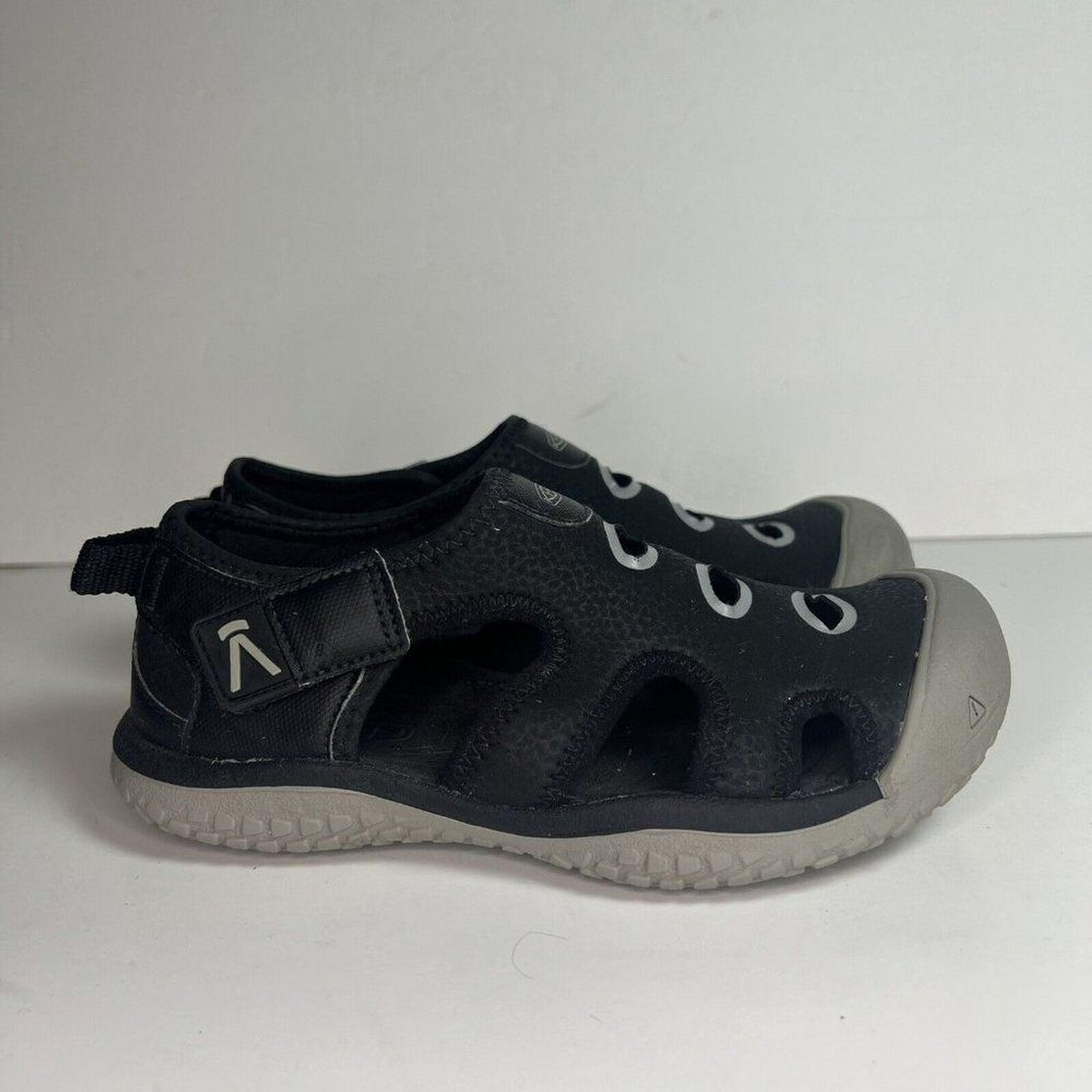 Scarpe da acqua KEEN Stingray nero grigio TPU punta tonda slip on bambini taglia 1